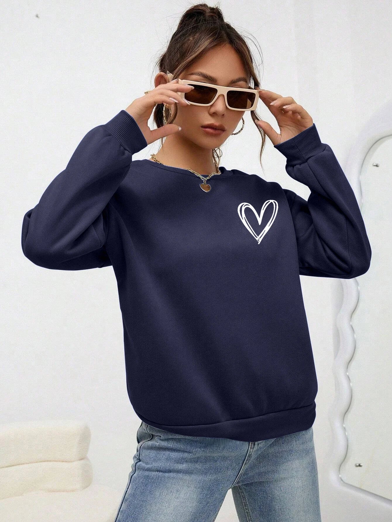 Simple Heart Pattern Sweatshirts